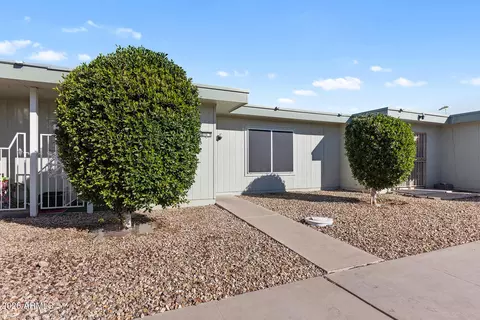 13215 N 98th Ave #D, Sun City, AZ 85351