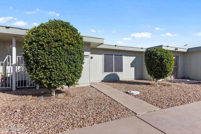 13215 N 98th Ave #D, Sun City, AZ 85351