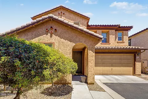 Exterior - 4640 E Beck Ln, Phoenix, AZ 85032 photo 3 of 6