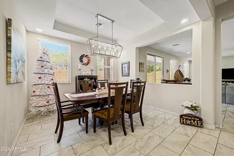 Dining - 4640 E Beck Ln, Phoenix, AZ 85032 photo 1 of 2