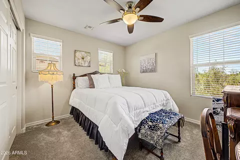Bedroom - 4640 E Beck Ln, Phoenix, AZ 85032 photo 5 of 5