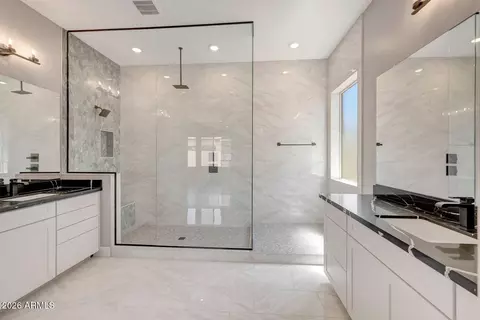 Bath - 698 W Ridge Rd, Apache Junction, AZ 85120 photo 1 of 4
