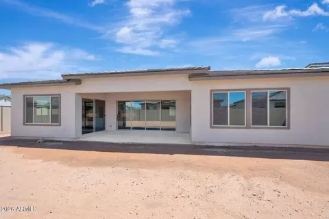 Exterior - 698 W Ridge Rd, Apache Junction, AZ 85120 photo 3 of 3