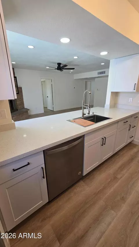 Kitchen - 204 E Fleet Dr, Tempe, AZ 85283 photo 4 of 4