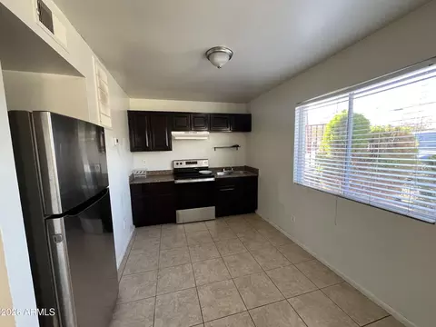 1321 W Vogel Ave, Phoenix, AZ 85021 photo 2