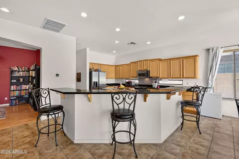 Kitchen - 3282 E Lowell Ave, Gilbert, AZ 85297 photo 2 of 4