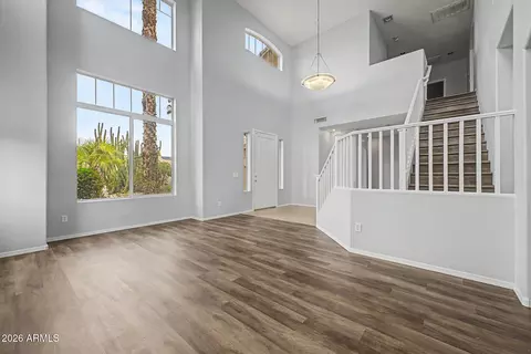 Living - 3533 E Wildhorse Dr, Gilbert, AZ 85297 photo 2 of 10