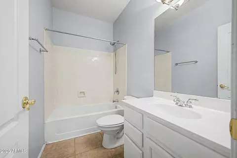Bath - 3533 E Wildhorse Dr, Gilbert, AZ 85297 photo 1 of 4