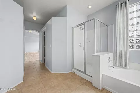 Entry Way - 3533 E Wildhorse Dr, Gilbert, AZ 85297 photo 3 of 3