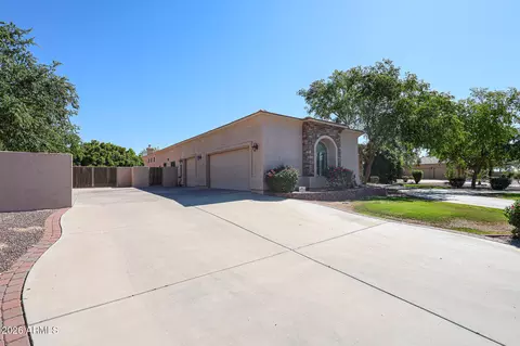 Other - 925 E Valencia Dr, Phoenix, AZ 85042 photo 3 of 16