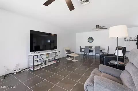 Living - 1321 Earll Dr, Phoenix, AZ 85014 photo 1 of 1