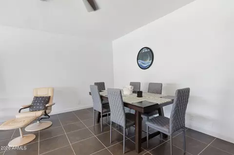 Dining - 1321 Earll Dr, Phoenix, AZ 85014 photo 2 of 2