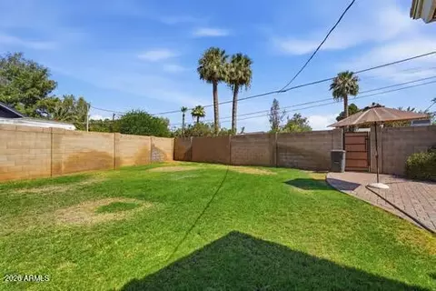 Exterior - 1321 Earll Dr, Phoenix, AZ 85014 photo 12 of 14