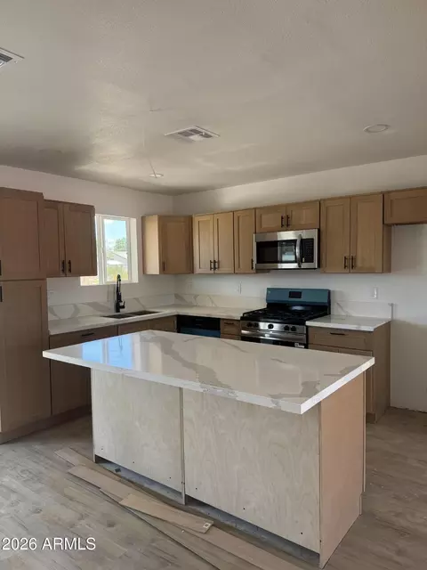Kitchen - 37 W Rawhide Ave, Gilbert, AZ 85233 photo 4 of 4