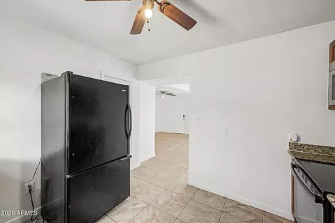 Entry Way - 1010 E Chipman Rd, Phoenix, AZ 85040 photo 1 of 1