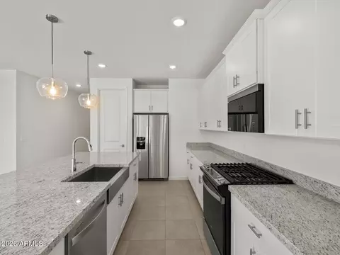 17746 W Illini St, Goodyear, AZ 85338