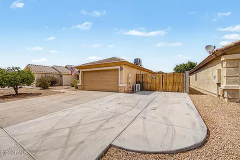 896 E Graham Ln, Apache Junction, AZ 85119 photo 2