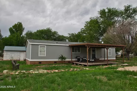 110 E 1st St N, Saint Johns, AZ 85936