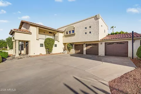Exterior - 3011 E Winchcomb Dr, Phoenix, AZ 85032 photo 7 of 28