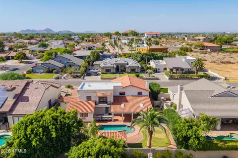 View/Area - 3011 E Winchcomb Dr, Phoenix, AZ 85032 photo 6 of 13