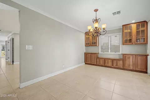 Dining - 3011 E Winchcomb Dr, Phoenix, AZ 85032 photo 2 of 6