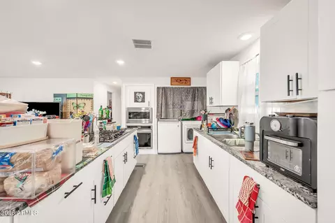 7628 E Garnet Ave, Mesa, AZ 85209 photo 9