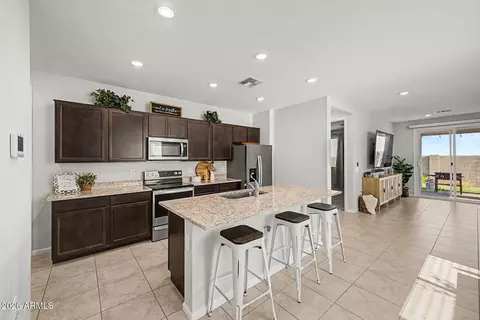 Kitchen - 2601 E Houston Ave, Apache Junction, AZ 85119 photo 1 of 4