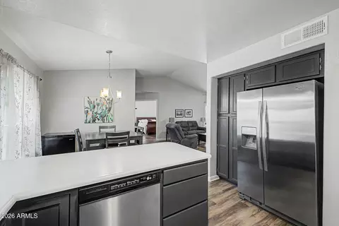 Kitchen - 4034 E Alder Ave, Mesa, AZ 85206 photo 4 of 4