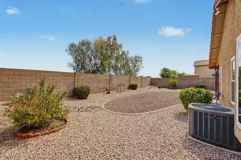 Exterior - 4034 E Alder Ave, Mesa, AZ 85206 photo 5 of 7
