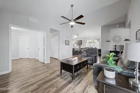 Entry Way - 4034 E Alder Ave, Mesa, AZ 85206 photo 1 of 1