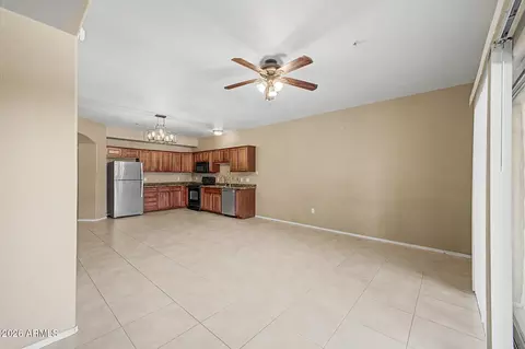 920 E Devonshire Ave #2024, Phoenix, AZ 85014 photo 5