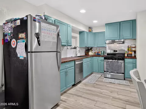 Kitchen - 524 E Millett Ave, Mesa, AZ 85204 photo 2 of 2