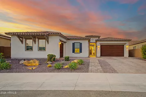 18538 W Thunderhill Pl, Goodyear, AZ 85338