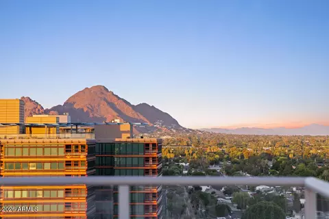 View/Area - 2211 E Camelback Rd #902, Phoenix, AZ 85016 photo 3 of 3