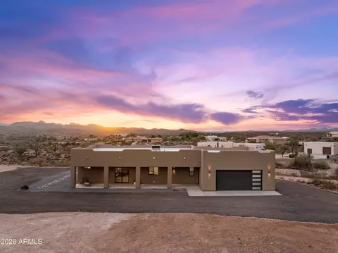 45589 N San Domingo Peak Trl, Morristown, AZ 85342