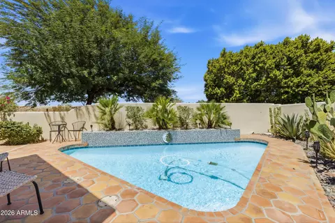 Exterior - 2012 E Northview Ave, Phoenix, AZ 85020 photo 6 of 11