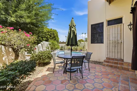 Exterior - 2012 E Northview Ave, Phoenix, AZ 85020 photo 4 of 11
