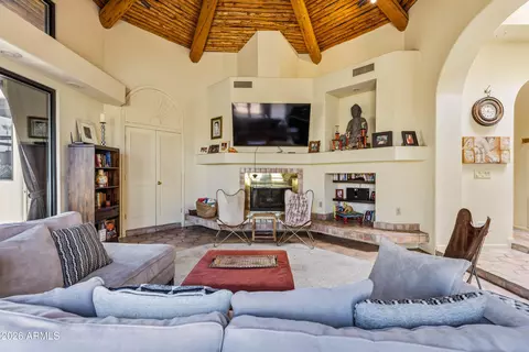 Living - 2012 E Northview Ave, Phoenix, AZ 85020 photo 2 of 4