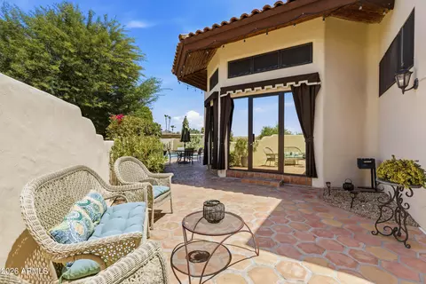 Exterior - 2012 E Northview Ave, Phoenix, AZ 85020 photo 7 of 11