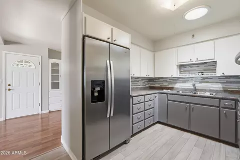 Kitchen - 5415 E Decatur St, Mesa, AZ 85205 photo 2 of 5