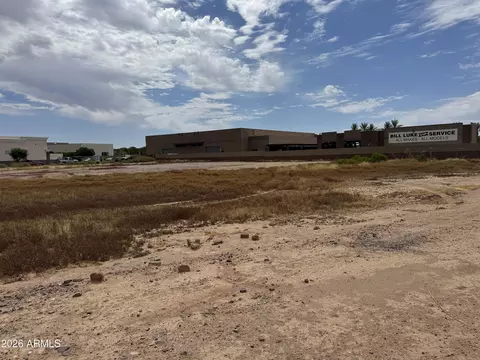 1358 E Motorplex Loop #2G, Gilbert, AZ 85297 photo 5