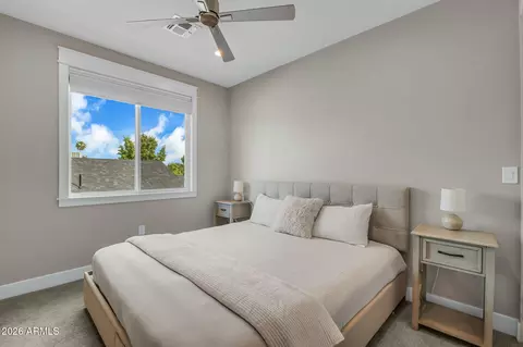 Bedroom - 3913 E Devonshire Ave, Phoenix, AZ 85018 photo 4 of 7