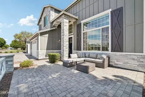 Exterior - 3913 E Devonshire Ave, Phoenix, AZ 85018 photo 5 of 10