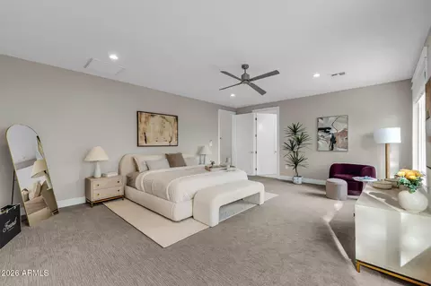 Bedroom - 3913 E Devonshire Ave, Phoenix, AZ 85018 photo 1 of 7