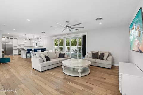 Other - 3913 E Devonshire Ave, Phoenix, AZ 85018 photo 2 of 8