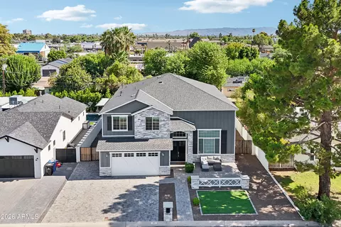Exterior - 3913 E Devonshire Ave, Phoenix, AZ 85018 photo 10 of 10