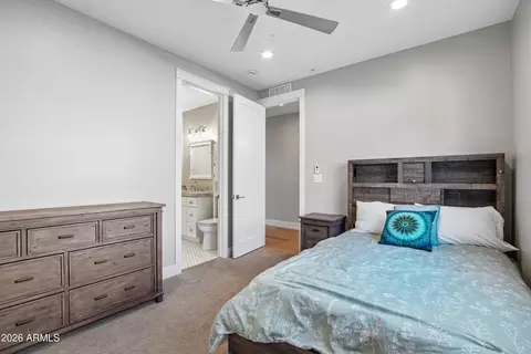Bedroom - 3913 E Devonshire Ave, Phoenix, AZ 85018 photo 10 of 11