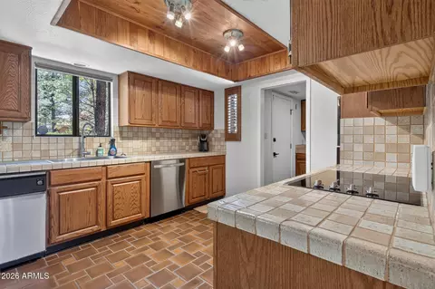 Kitchen - 5135 E Hickory Dr, Flagstaff, AZ 86004 photo 1 of 2