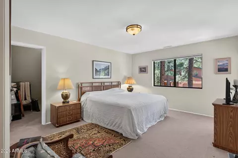 Bedroom - 5135 E Hickory Dr, Flagstaff, AZ 86004 photo 1 of 5