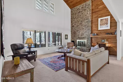 Living - 5135 E Hickory Dr, Flagstaff, AZ 86004 photo 2 of 4